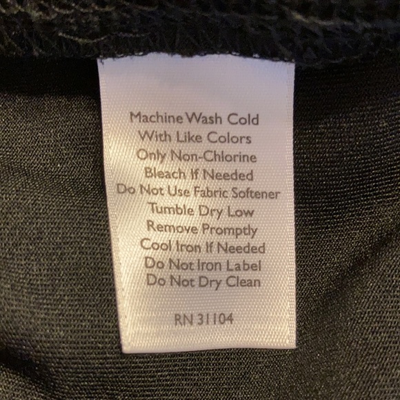 Athletic skort by “be inspired”- black size small -elastic waist with key pocket - Picture 9 of 9